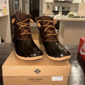 Sperry boots